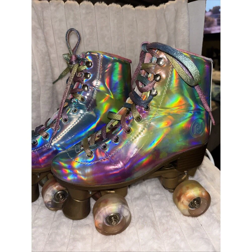 JajaHoho Holographic Roller Skates Quad Wheels Champagne Gold Youth Kids Size 4